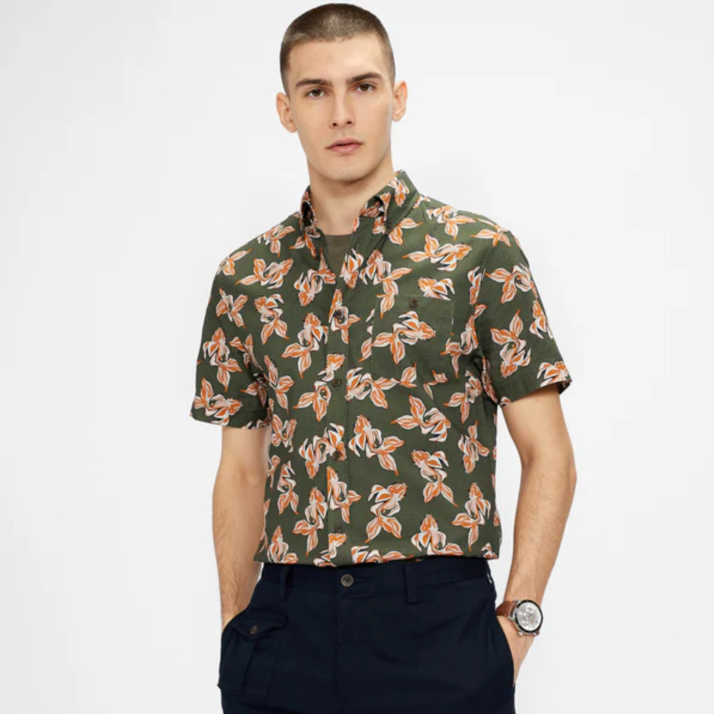 Ted Baker Men's Linen POKEE Shirt Green fish print size 3